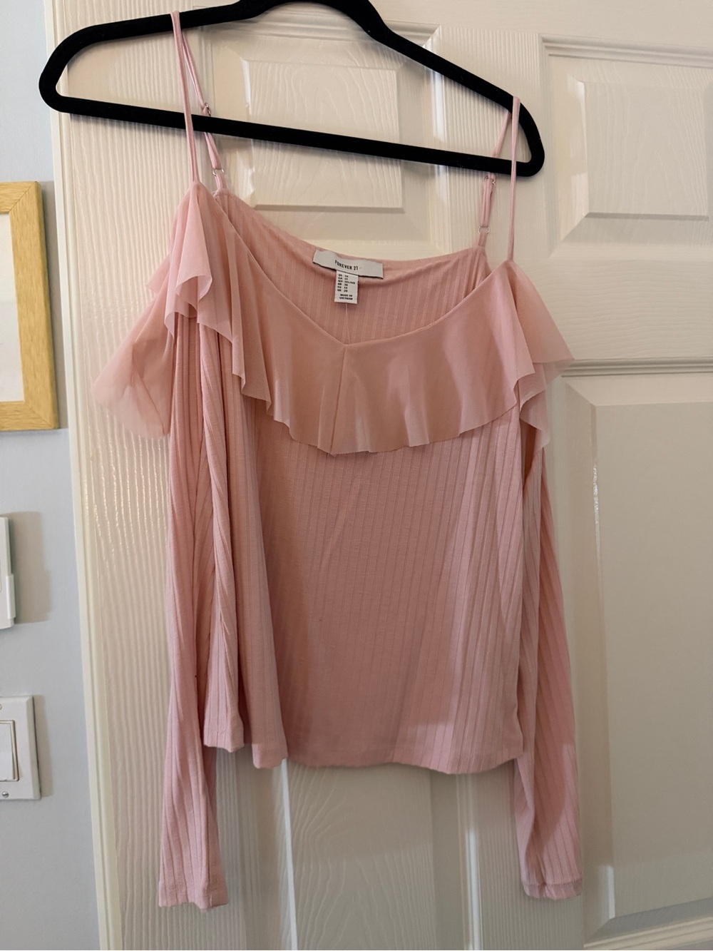 Forever 21 Light Pink Ruffle Cold-Shoulder Long Sleeve Top